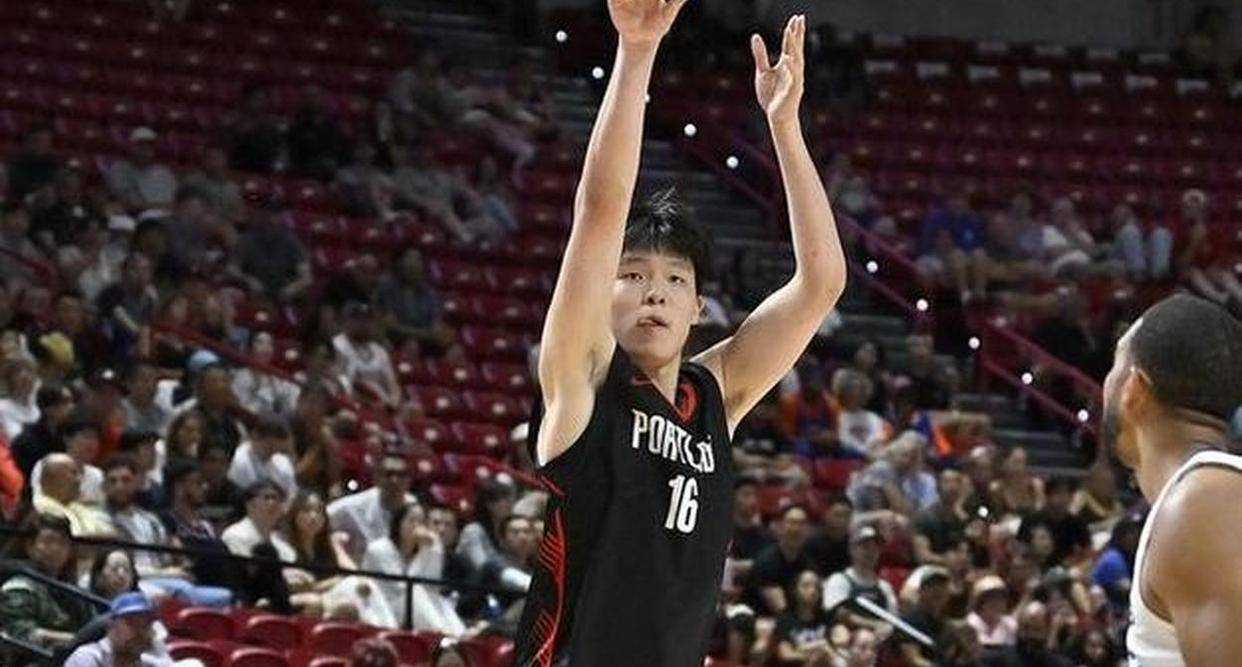 九游官网入口-包含蒂姆与40激战SKT分钟，比赛局势复杂胜负难料！，Uzi焦点对战引发球迷热议的词条