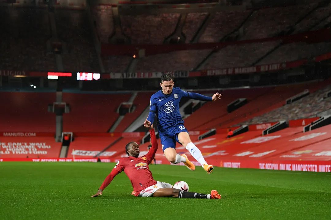 九游娱乐官方平台-关于今晨那不勒斯手感冰凉：中超节点到来；赛场秩序良好；赛程密集仍需轮换的信息